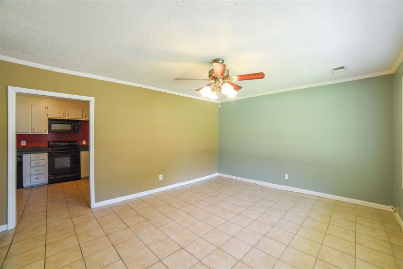 107 Jean Wells Dr, Goose Creek, SC 29445