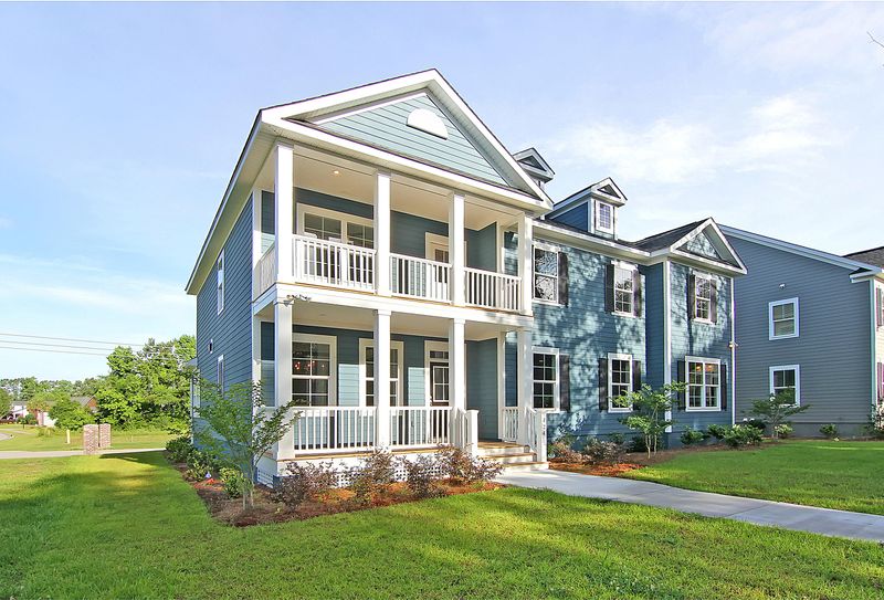 424 Hamlet Cir, Goose Creek, SC 29445