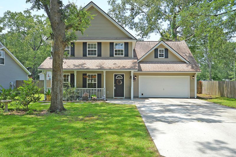 2194 Fragrant Ln, Charleston, SC 29414