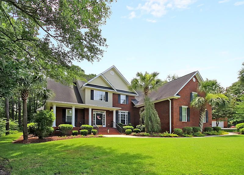 8618 W Fairway Woods Dr, North Charleston, SC 29420