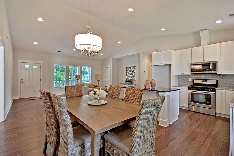 5119 Temple St, North Charleston, SC 29405