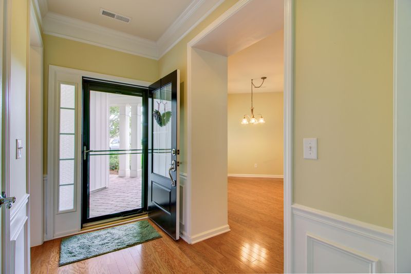 349 Oyster Bay Dr, Summerville, SC 29486