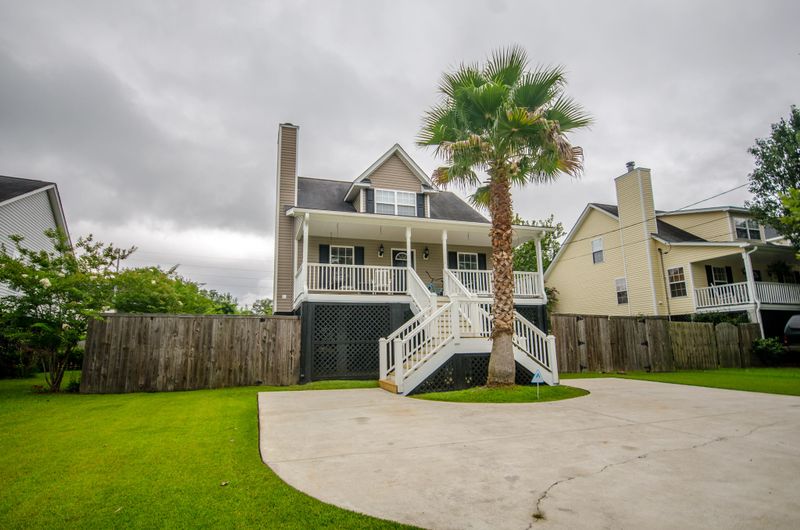 5118 Victoria Ave, North Charleston, SC 29405