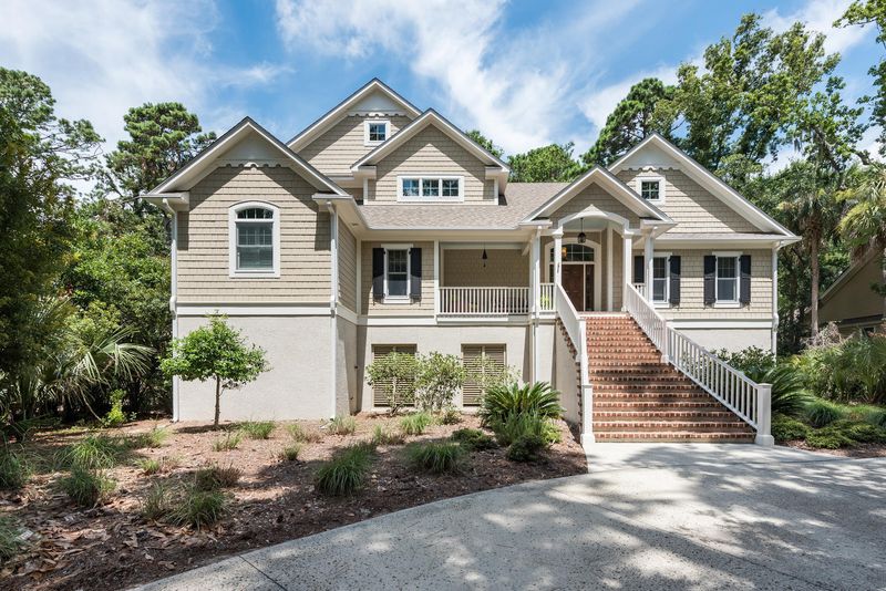 2929 Baywood Dr, Johns Island, SC 29455