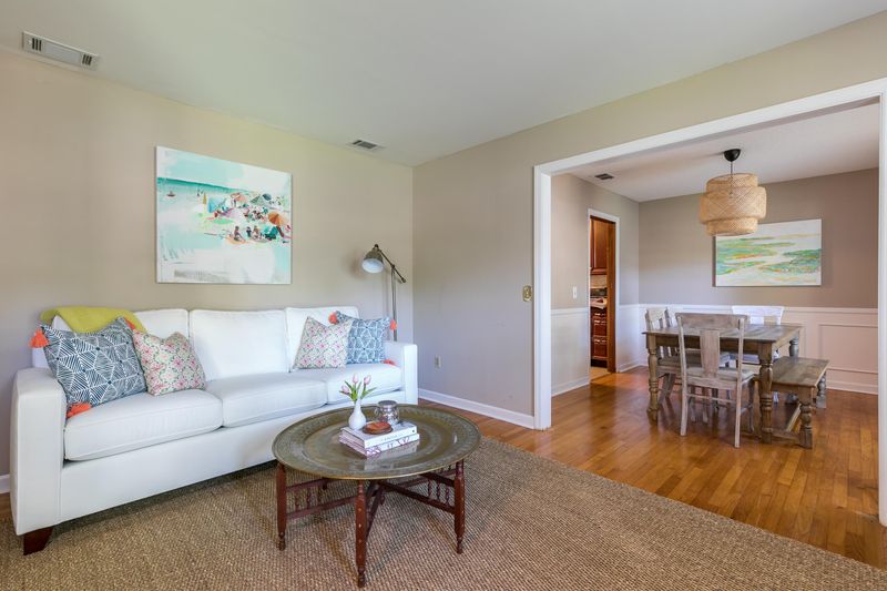 64 Norview Dr, Charleston, SC 29407