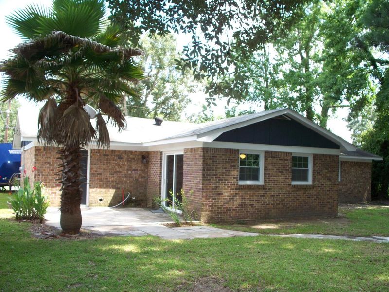 117 Rahway Rd, Goose Creek, SC 29445