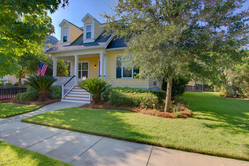 1515 Mitchell Wharf St, Daniel Island, SC 29492