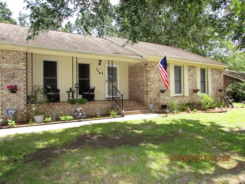 110 Heritage Ln, Summerville, SC 29483