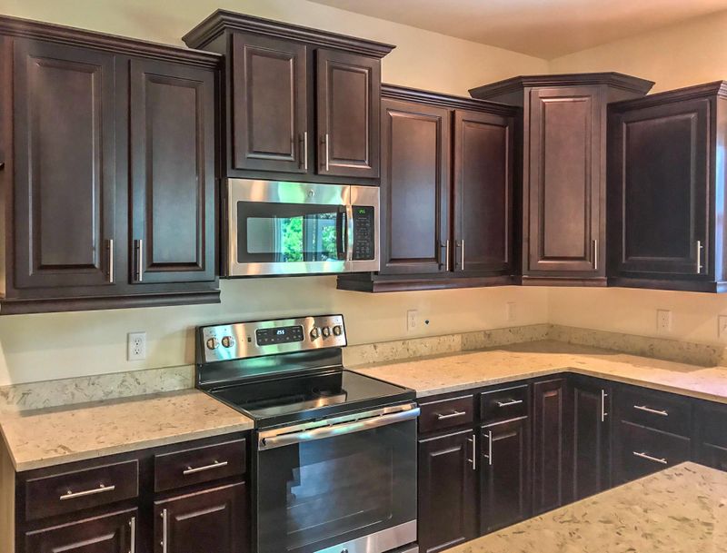 233 Weeping Cypress Dr, Moncks Corner, SC 29461