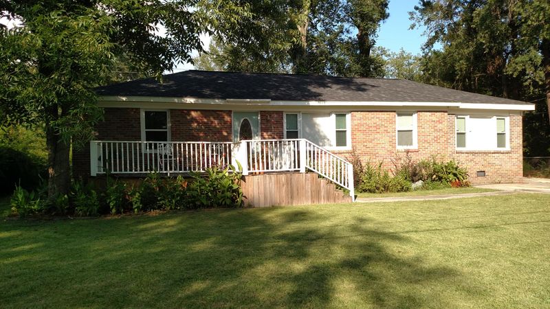 147 Harvey Ave, Goose Creek, SC 29445