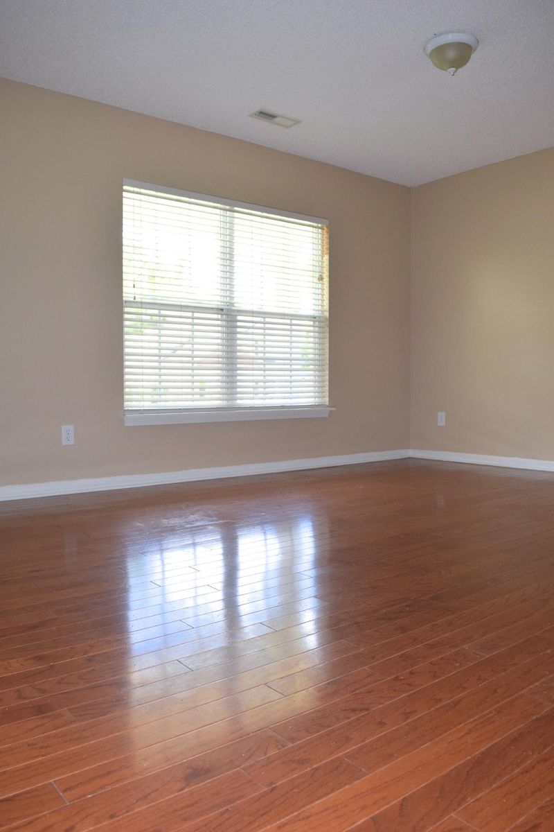 5104 Torrey Ln, Summerville, SC 29485