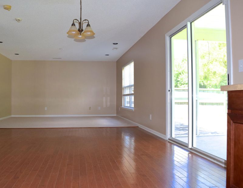 5104 Torrey Ln, Summerville, SC 29485