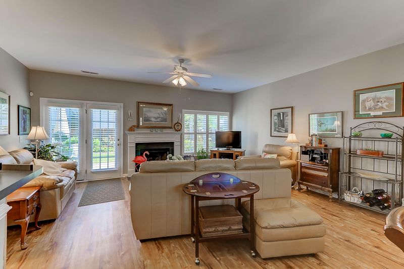 2810 Summertrees Blvd, Johns Island, SC 29455