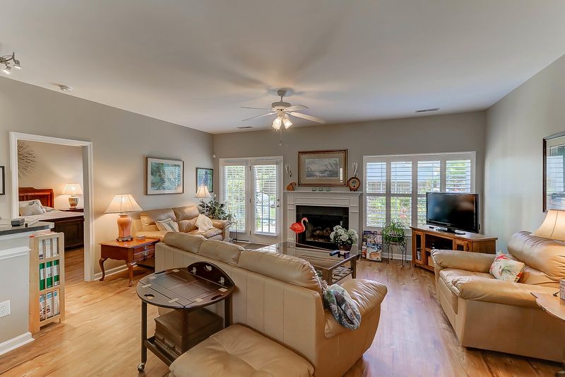 2810 Summertrees Blvd, Johns Island, SC 29455