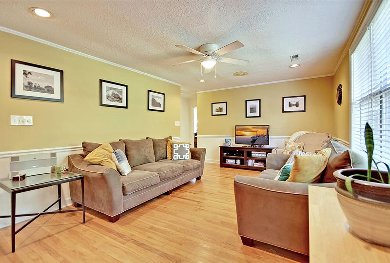1440 Orange Grove Rd, Charleston, SC 29407