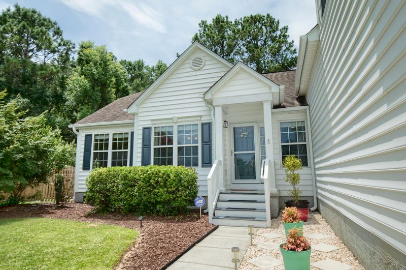 1112 Willoughby Ln, Mount Pleasant, SC 29466