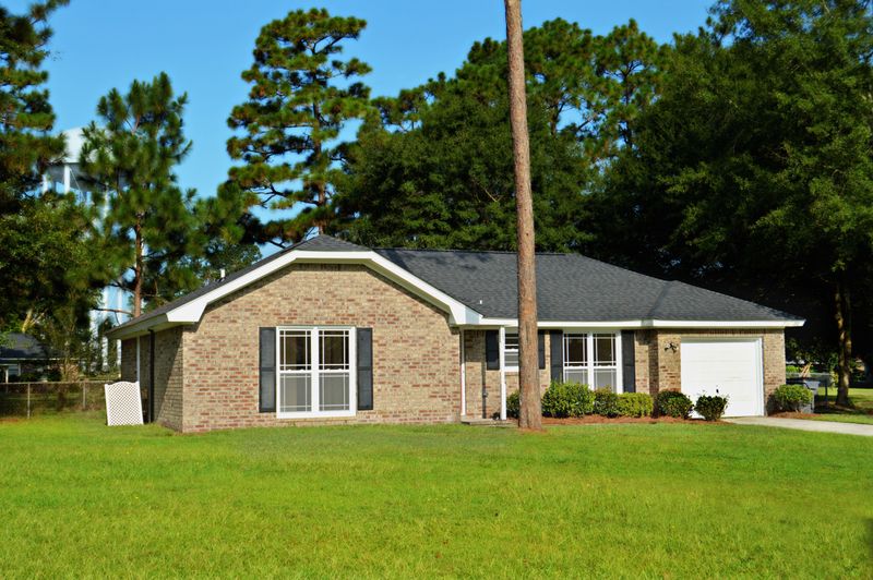 105 Bedford Ct, Summerville, SC 29483