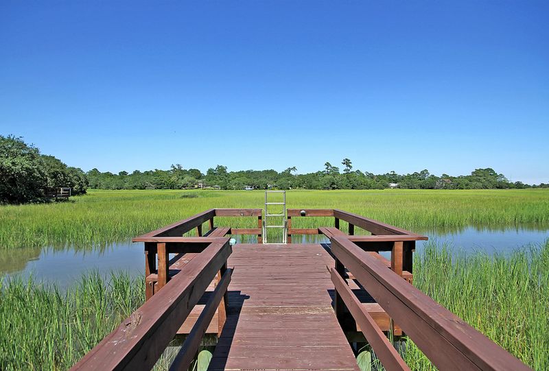 56 Rebellion Rd, Charleston, SC 29407