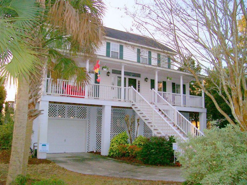 1542 Fiddlers Den Ct, Mount Pleasant, SC 29464