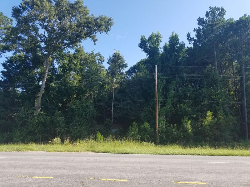 8946 Savannah Hw, Adams Run, SC 29426