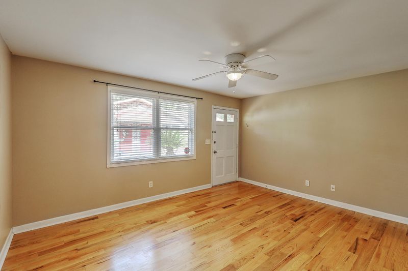 1536 Inland Ave C, Charleston, SC 29412
