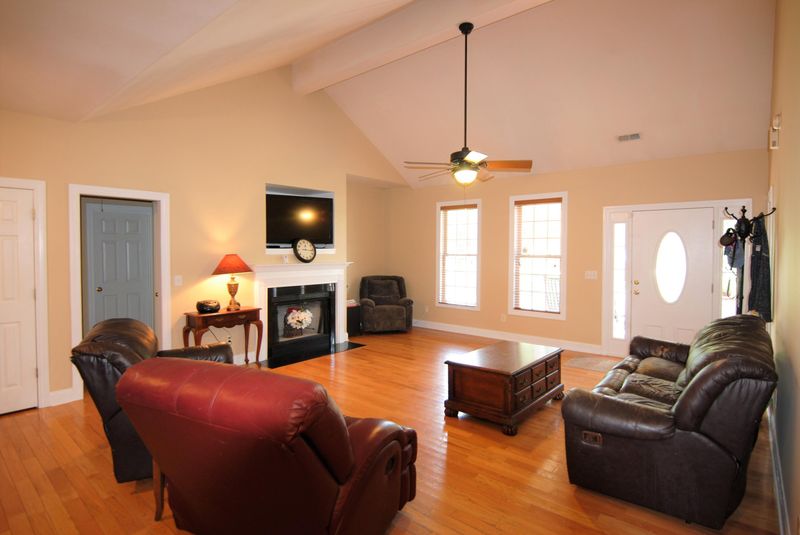 1505 Cedar Ave, Moncks Corner, SC 29461