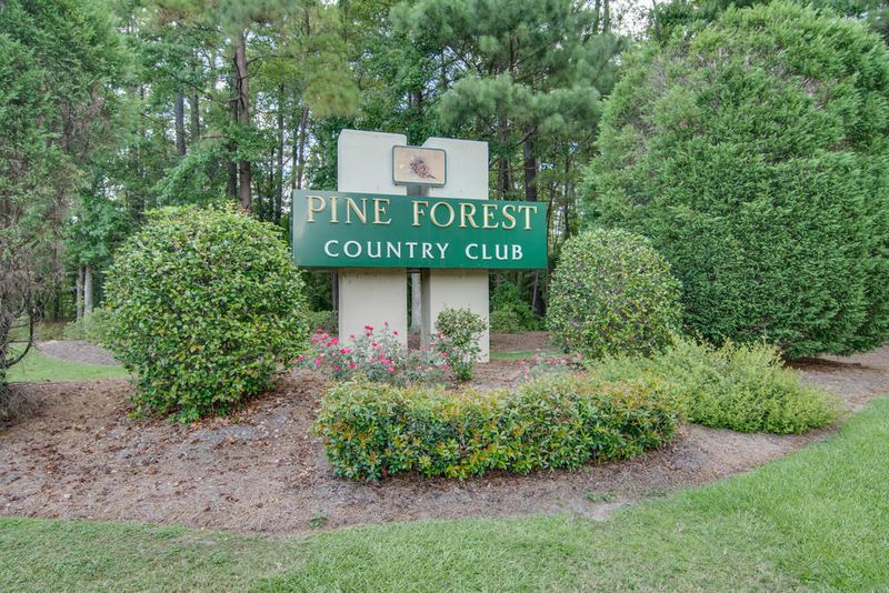 102 Kilarney Rd, Summerville, SC 29483