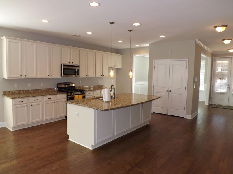 307 Brick Kiln Dr, Summerville, SC 29483