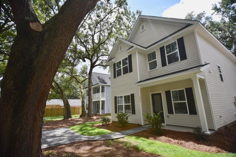 1619 Jessamine Rd, Charleston, SC 29407