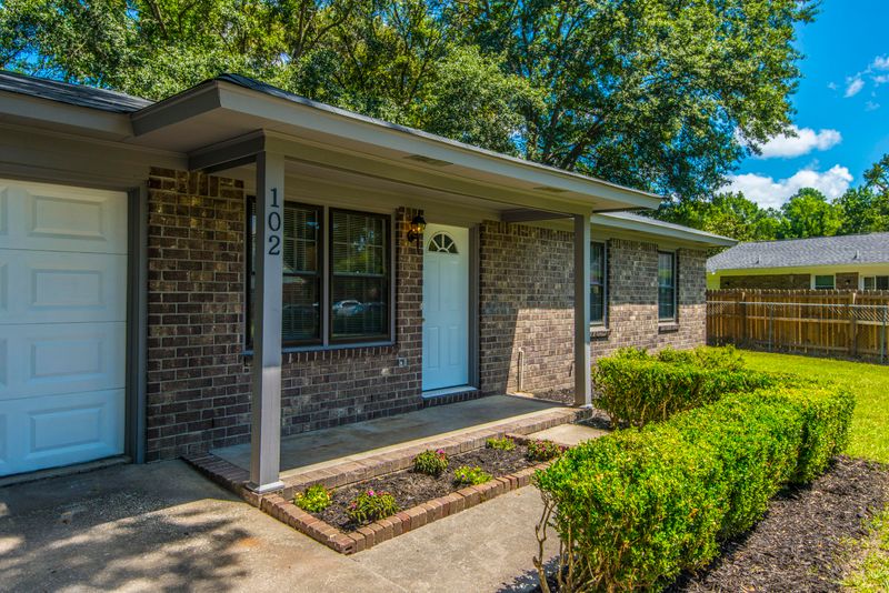 102 Kirk Ct, Summerville, SC 29483