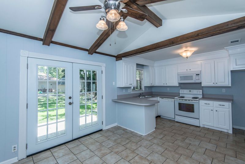 102 Kirk Ct, Summerville, SC 29483