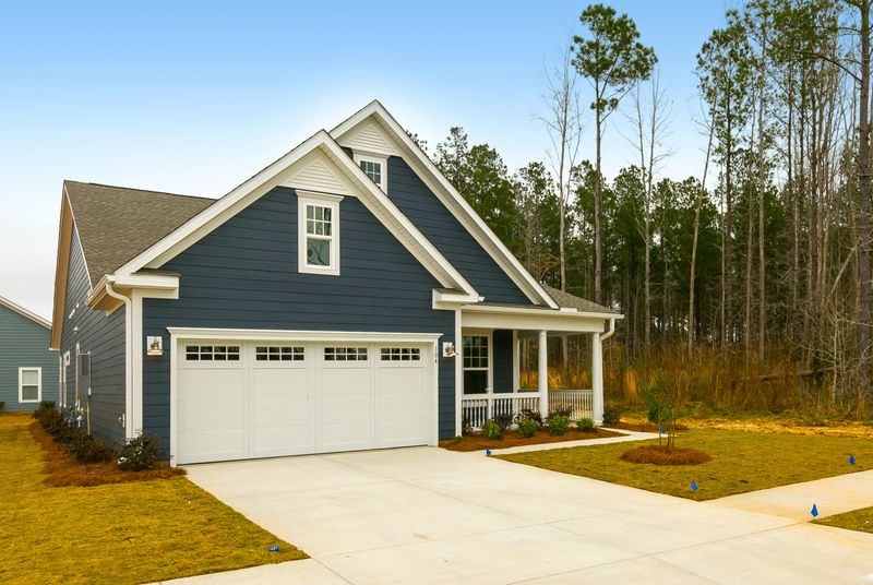104 Waxwing Dr, Summerville, SC 29483