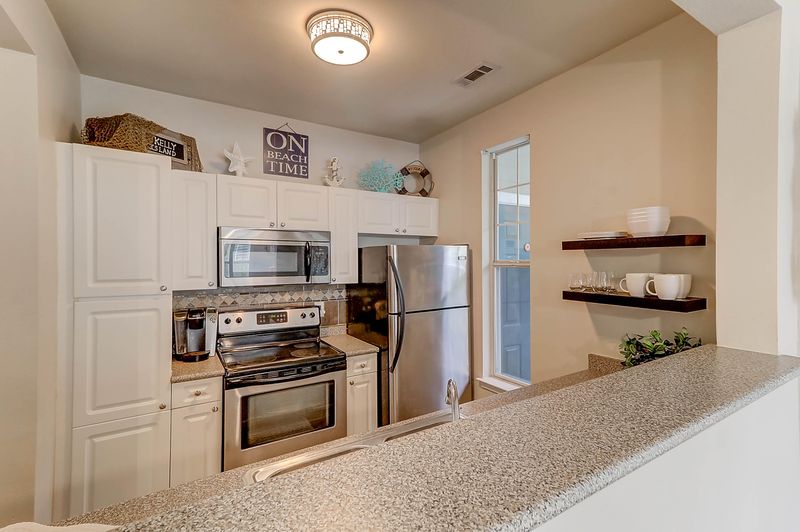 130 River Landing Dr #7204, Daniel Island, SC 29492