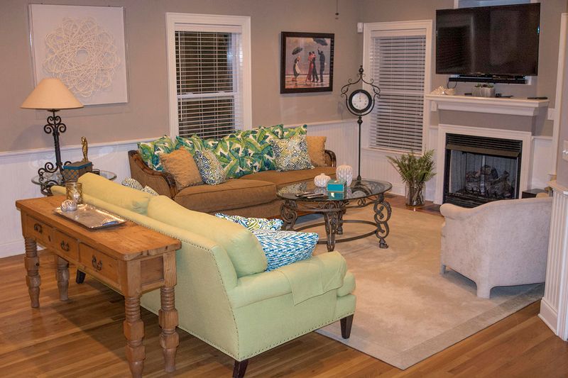 2704 Laroche St, Edisto Island, SC 29438