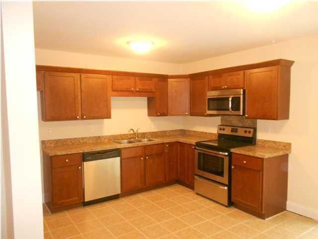 211 Elliott Dr, Ladson, SC 29456