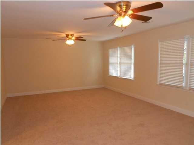 211 Elliott Dr, Ladson, SC 29456