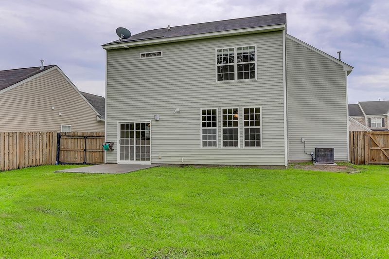 3412 Middlesboro Ave, Summerville, SC 29485