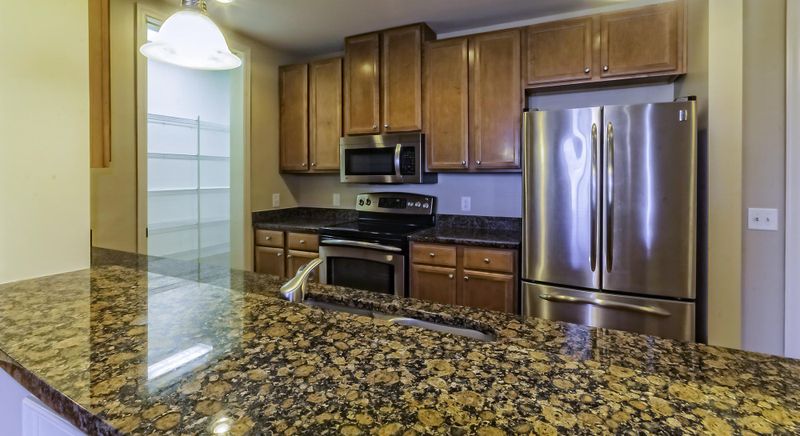 145 Pier View St #408, Daniel Island, SC 29492