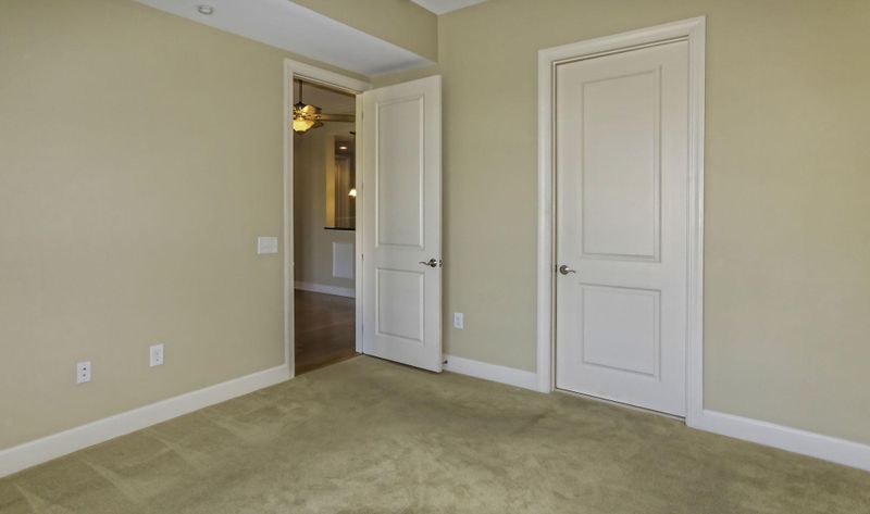 145 Pier View St #408, Daniel Island, SC 29492