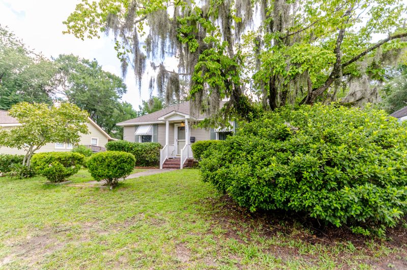 4762 Churchill Rd, North Charleston, SC 29405