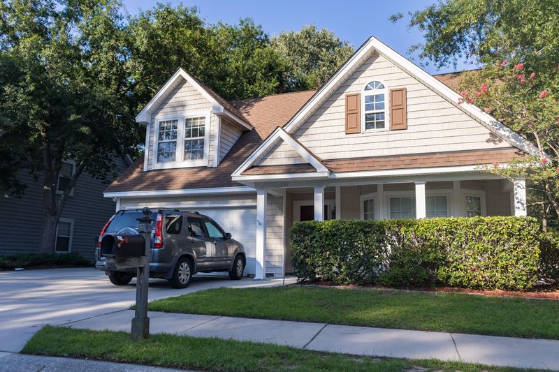 1032 Jamsie Cove Dr, Charleston, SC 29412