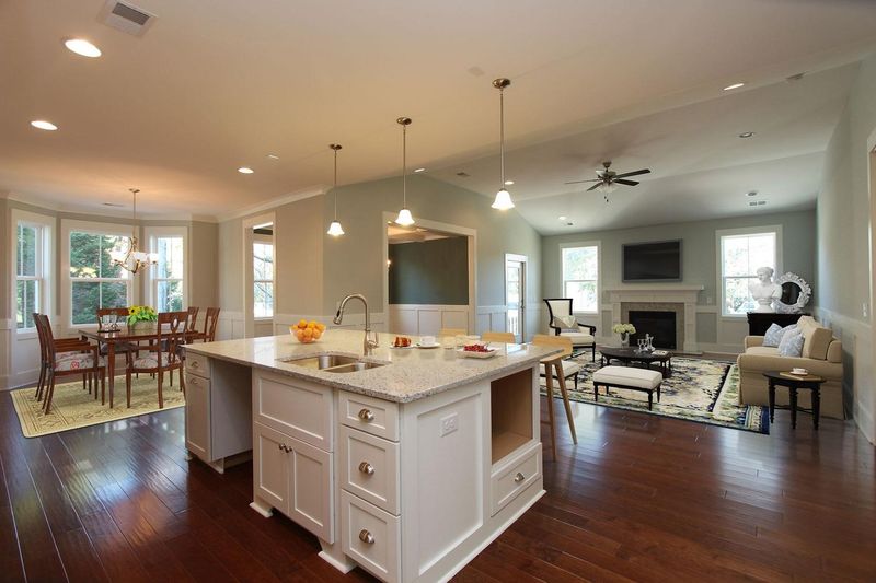 4125 Club Course Dr, Charleston, SC 29420
