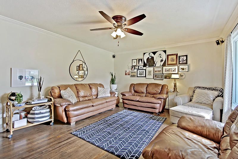 3272 Starlett, North Charleston, SC 29420