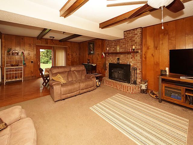 1010 Highland Pines Rd, Ladson, SC 29456