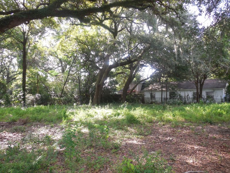 1115 Justice St, North Charleston, SC 29405