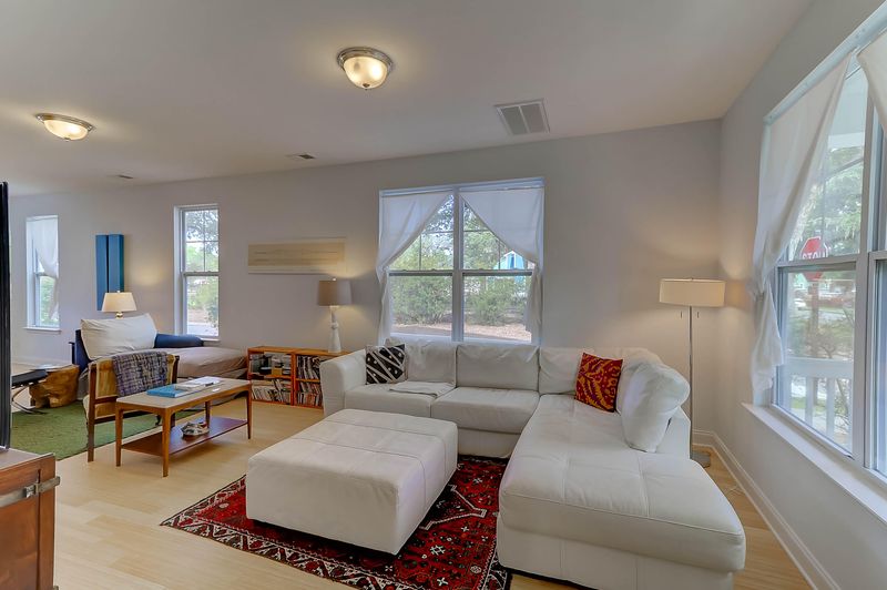 5100 E Liberty Park Cir, North Charleston, SC 29405