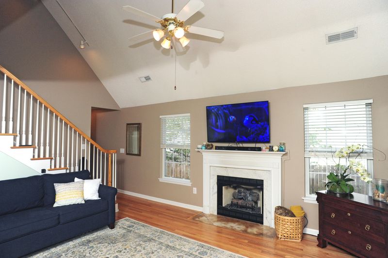 1905 Cedar Petal Ln, Charleston, SC 29414