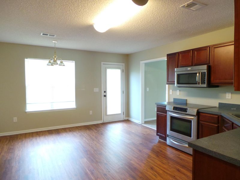 367 Dunning Rd, Summerville, SC 29486