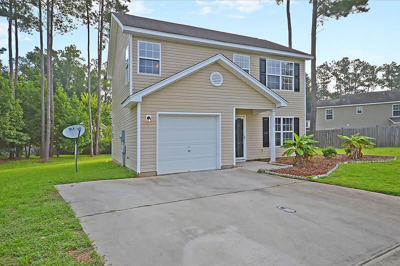 112 Bainsbury Ln, Summerville, SC 29483