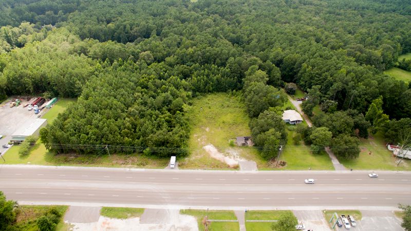 2071 S Live Oak Dr, Moncks Corner, SC 29461